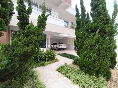 Casa com 3 Quartos à venda, 251m² no Capoeiras, Florianópolis