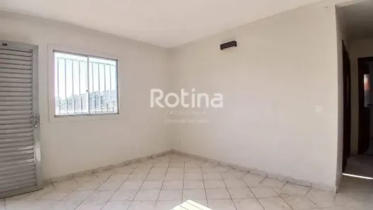 Apartamento com 3 Quartos à venda, 61m² no Chácaras Tubalina e Quartel, Uberlândia
