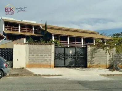 Sobrado com 6 Quartos à venda, 500m² no Residencial COOPEMI I, Guaratinguetá