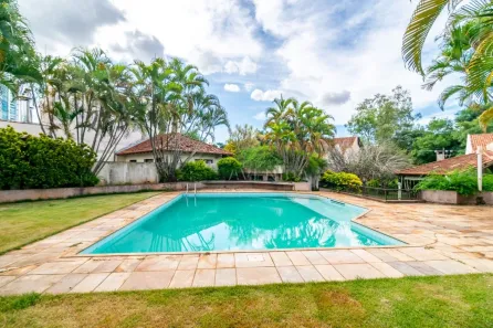Casa com 4 Quartos à venda, 850m² no Jardim do Lago, Londrina