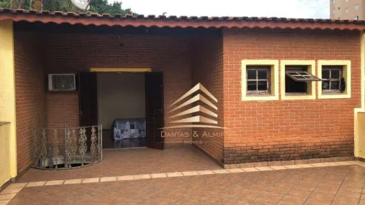 Sobrado com 3 Quartos à venda, 247m² no Jardim Nova Taboão, Guarulhos