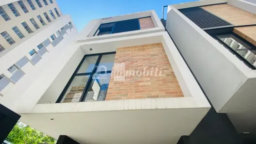 Sobrado com 2 Quartos à venda, 185m² no Santa Cecília, São Paulo