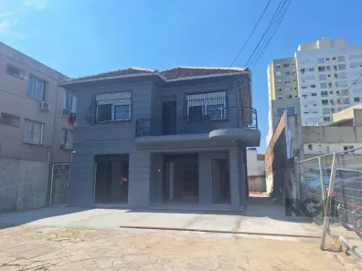 Imóvel Comercial para alugar, 240m² no Glória, Porto Alegre