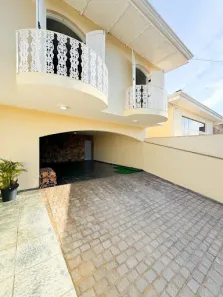 Casa com 4 Quartos à venda, 395m² no Vila Rica, Atibaia