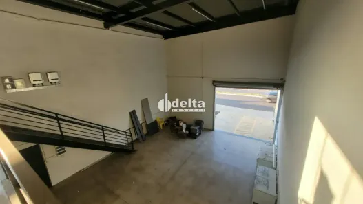 Ponto Comercial para alugar, 265m² no Morumbi, Uberlândia