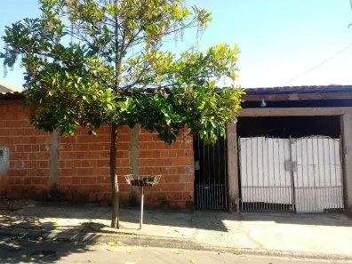 Casa com 3 Quartos à venda, 160m² no Residencial Deputado José Zavaglia, São Carlos