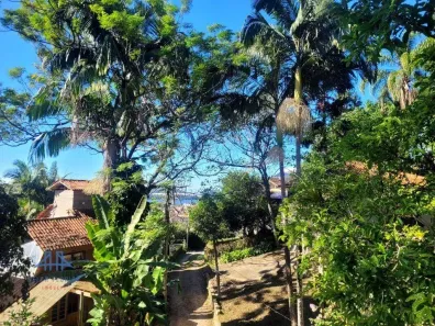 Casa com 3 Quartos à venda, 195m² no Lagoa da Conceição, Florianópolis
