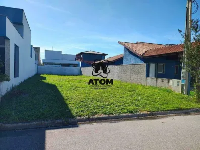 Lote/Terreno à venda, 300m² no Parque São Cristóvão, Taubaté
