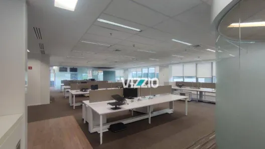 Sala Comercial para alugar, 1853m² no Chácara Itaim, São Paulo