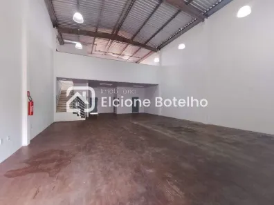 Galpão/Depósito/Armazém para alugar, 245m² no Jardim Patrícia, Uberlândia
