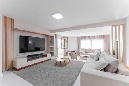 Apartamento com 4 Quartos para alugar, 178m² no Água Verde, Curitiba