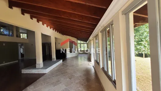 Casa de Condomínio com 4 Quartos à venda, 660m² no Jardim Tomé, Embu das Artes