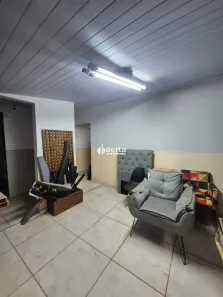 Ponto Comercial à venda, 420m² no Residencial Viviane, Uberlândia