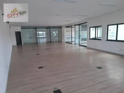 Prédio Comercial para alugar, 750m² no Vila Guarani (Z Sul), São Paulo