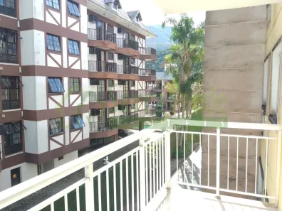Apartamento com 2 Quartos à venda, 70m² no Itaipava, Petrópolis