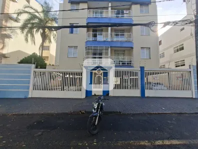 Apartamento com 2 Quartos para alugar, 13m² no Santa Mônica, Uberlândia