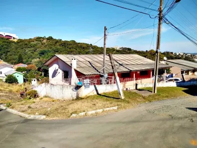Casa com 3 Quartos à venda, 140m² no Nova Rússia, Ponta Grossa