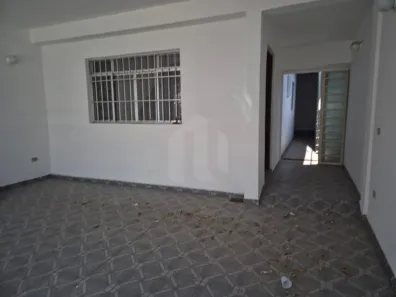 Casa com 3 Quartos para alugar, 190m² no Centro, Osasco