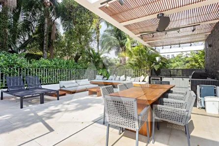 Casa de Condomínio com 2 Quartos à venda, 272m² no Jardim Europa, São Paulo