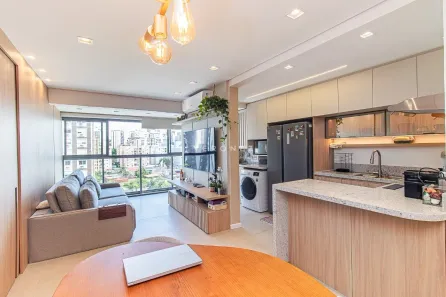 Apartamento com 2 Quartos à venda, 69m² no Passo da Areia, Porto Alegre