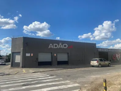 Ponto Comercial à venda, 330m² no Vila Abajá, Goiânia
