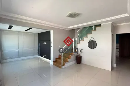 Sobrado com 4 Quartos à venda, 300m² no Vila Guiomar, Santo André