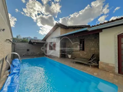 Casa com 3 Quartos à venda, 208m² no Itapoã, Belo Horizonte