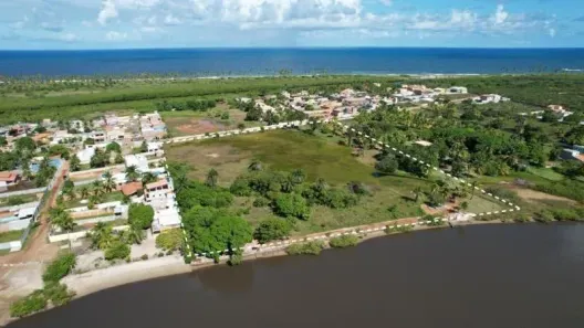Lote/Terreno à venda, 40000m² no Barra do Jacuípe (Monte Gordo), Camaçari