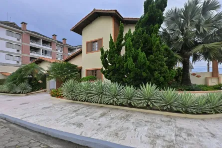 Casa com 4 Quartos à venda, 412m² no Centro, Peruíbe
