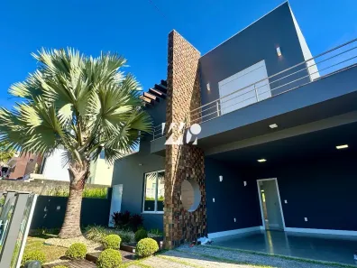 Casa com 3 Quartos à venda, 200m² no Pedra Branca, Palhoça