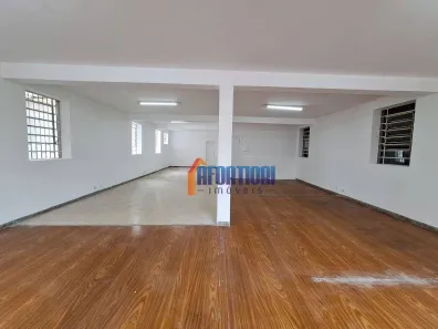 Sala Comercial para alugar, 123m² no Centro, Curitiba