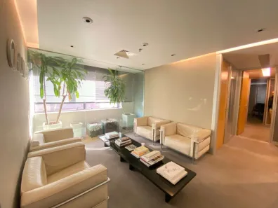 Sala Comercial para alugar, 200m² no Vila Olímpia, São Paulo