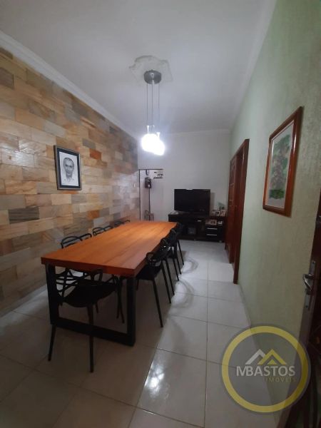 Casa com 5 quartos — Santa Efigênia, Belo Horizonte