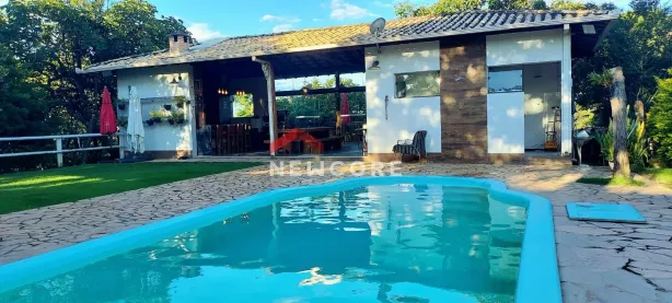 Casa de Condomínio com 4 Quartos à venda, 400m² no Vila Ipê Amarelo, Contagem