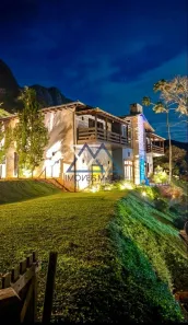 Casa de Condomínio com 5 Quartos para alugar, 1060m² no Samambaia, Petrópolis