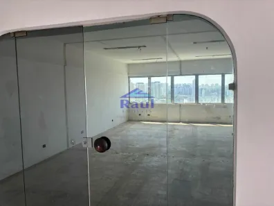 Sala Comercial à venda, 76m² no Santo Amaro, São Paulo