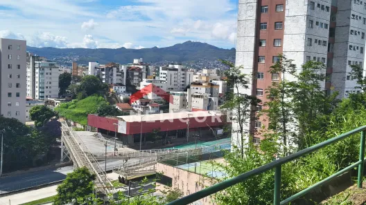 Galpão/Depósito/Armazém com 1 Quarto à venda, 1583m² no Sagrada Família, Belo Horizonte