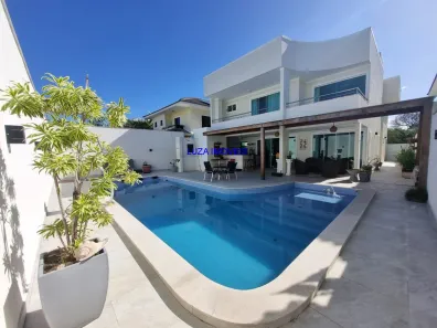 Casa com 4 Quartos para alugar, 300m² no Buraquinho, Lauro de Freitas