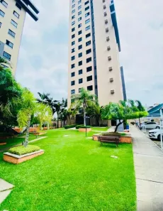 Apartamento com 2 Quartos para alugar, 57m² no Candelária, Natal