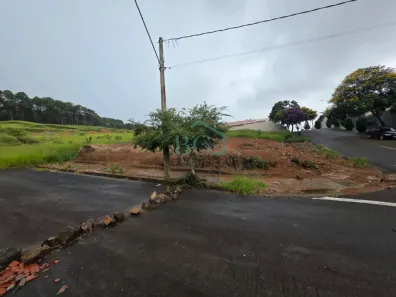 Lote/Terreno à venda, 470m² no Jardim Carolina, Poços de Caldas