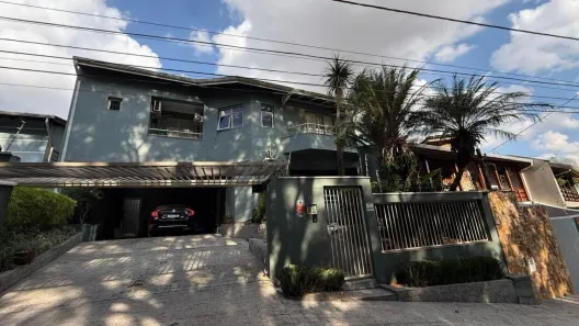 Sobrado com 3 Quartos para alugar, 230m² no Jardim do Vovô, Campinas