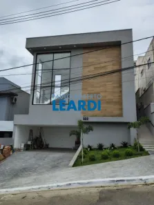 Casa de Condomínio com 3 Quartos à venda, 300m² no Alphaville, Santana de Parnaíba