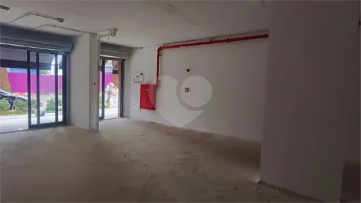 Ponto Comercial para alugar, 130m² no Vila Firmiano Pinto, São Paulo