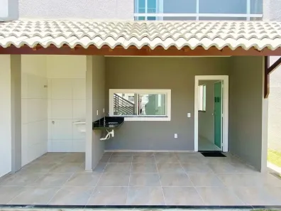 Sobrado com 3 Quartos à venda, 216m² no Centro, Eusébio