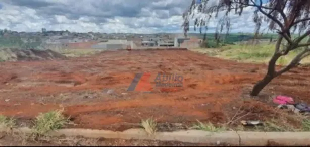 Lote/Terreno com 1 Quarto à venda, 1m² no Conjunto Residencial Roberto Conceição, Cambé