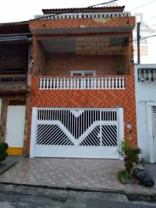 Sobrado com 4 Quartos à venda, 230m² no Cidade Intercap, Taboão da Serra