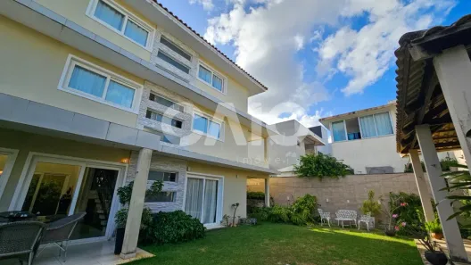 Casa de Condomínio com 3 Quartos para alugar, 548m² no Pitimbu, Natal