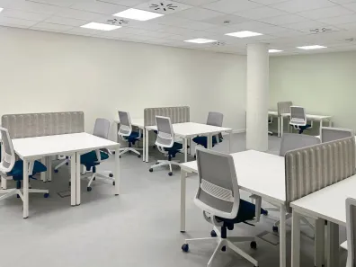 Sala Comercial para alugar, 128m² no Caminho das Árvores, Salvador