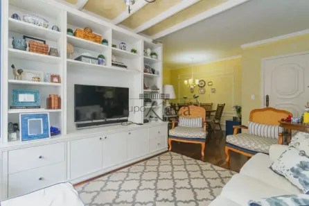 Apartamento com 3 Quartos à venda, 110m² no Cerqueira César, São Paulo