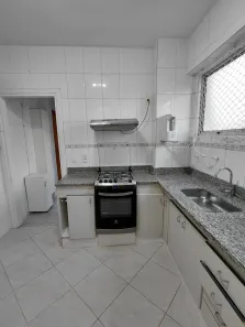 Apartamento com 3 Quartos para alugar, 100m² no Sagrada Família, Belo Horizonte